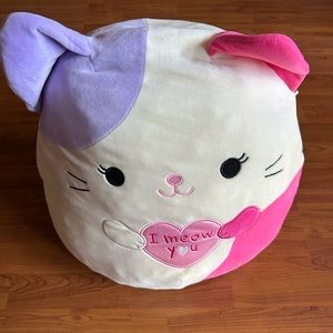 Large cat squishmallow